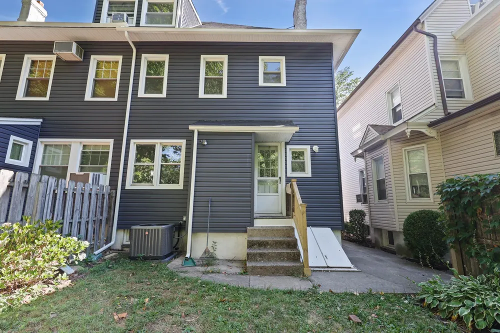 44 WEST 34TH ST Bayonne, NJ 07002