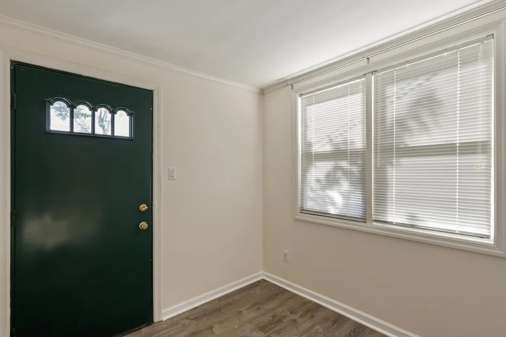 44 WEST 34TH ST Bayonne, NJ 07002