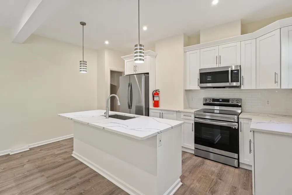 44 WEST 34TH ST Bayonne, NJ 07002