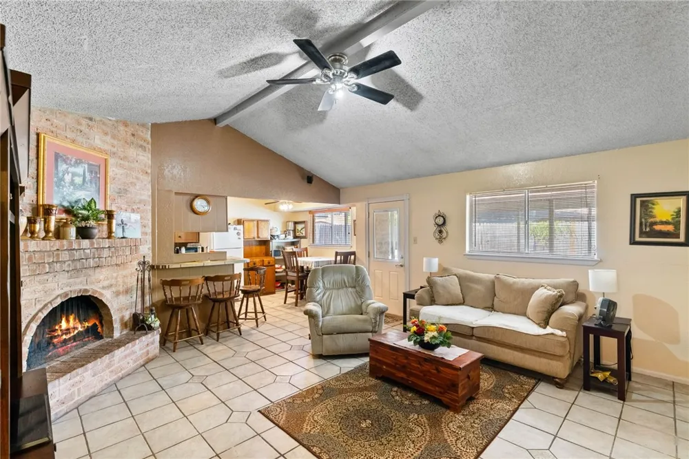 1908 Falcon Drive Portland, TX 78374