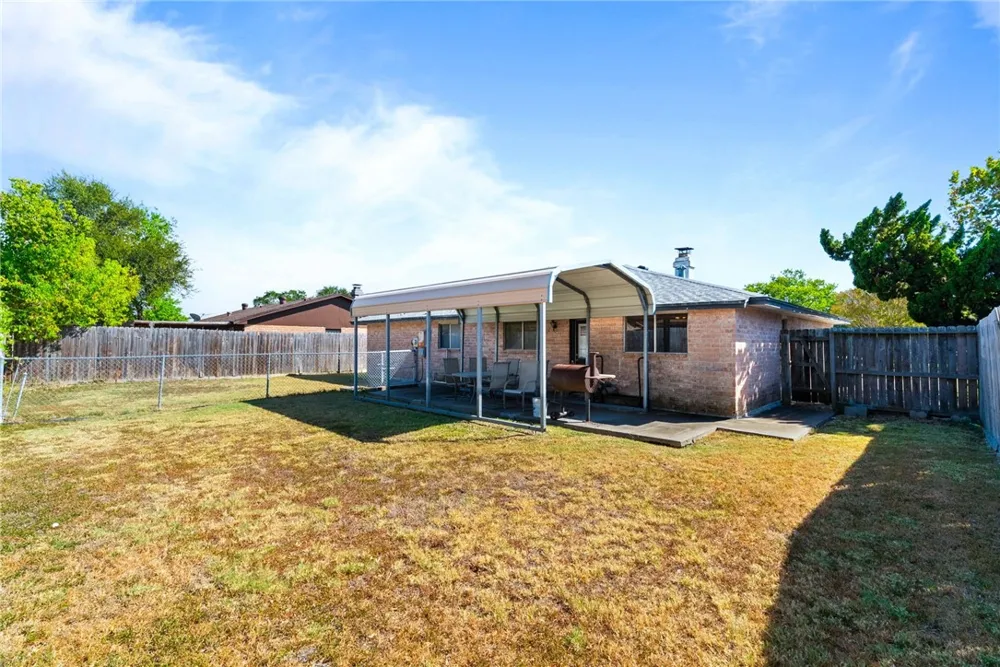 1908 Falcon Drive Portland, TX 78374