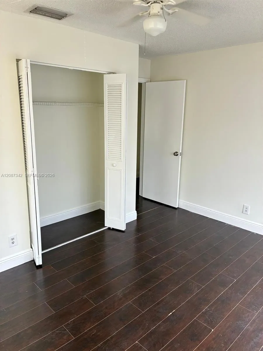 5023 E Society Pl E #I West Palm Beach, FL 33415