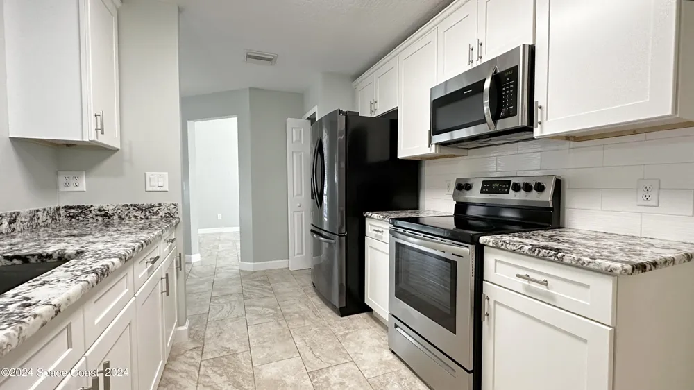 925 Osprey Lane Rockledge, FL 32955