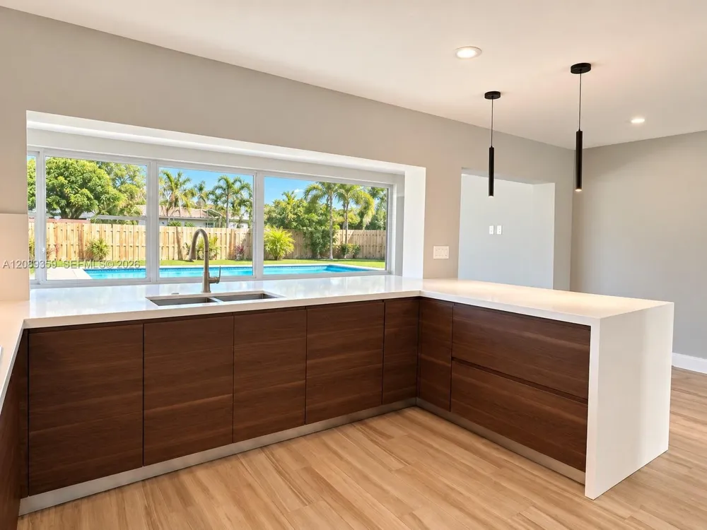 401 S Highland Dr Hollywood, FL 33021