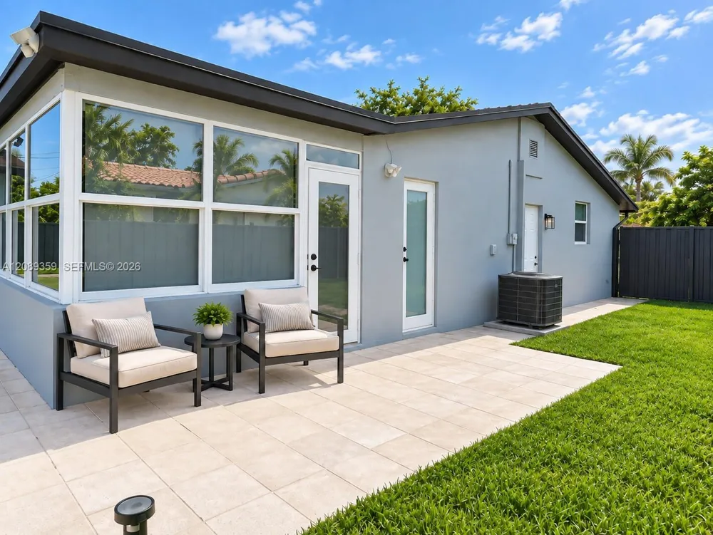 401 S Highland Dr Hollywood, FL 33021