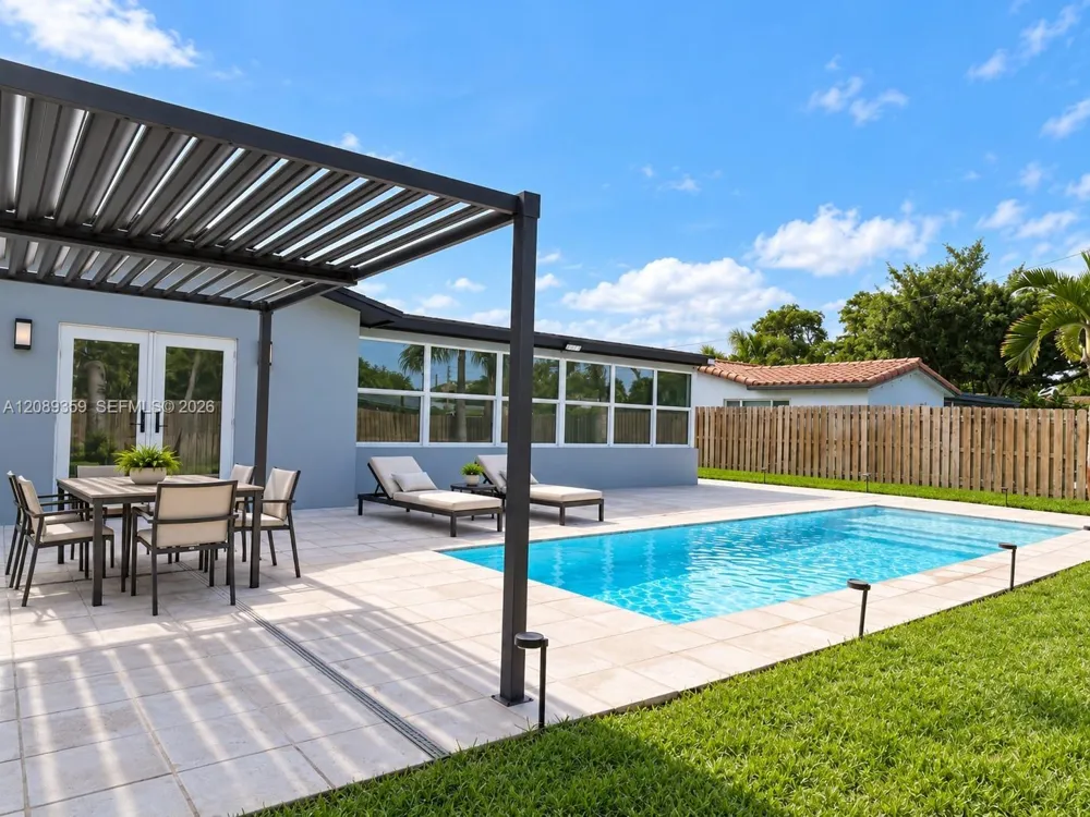 401 S Highland Dr Hollywood, FL 33021
