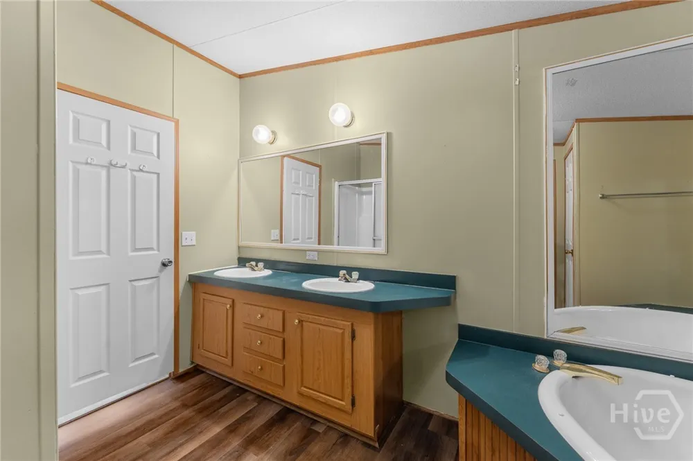 3317 Henry Moxley Rd Cobbtown, GA 30420