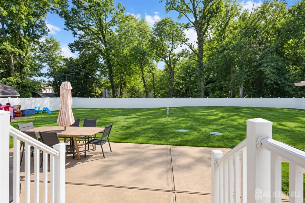 6 Soden Lane Old Bridge, NJ 08857