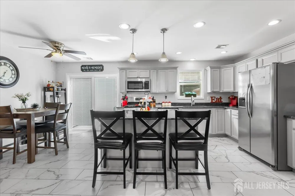 6 Soden Lane Old Bridge, NJ 08857