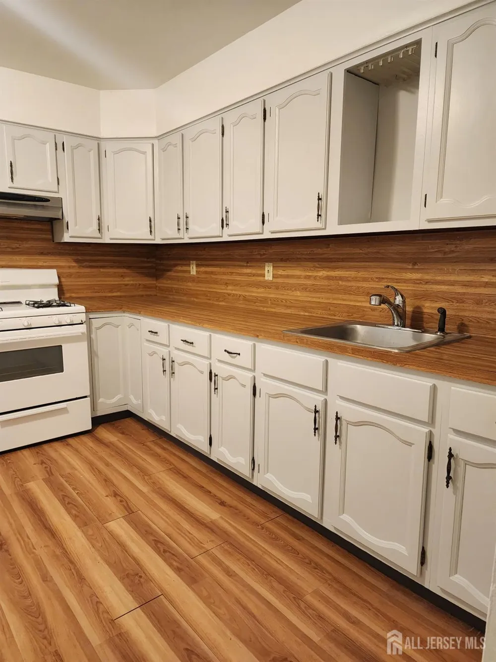 47 Thorpe Avenue #1 Avenel, NJ 07001