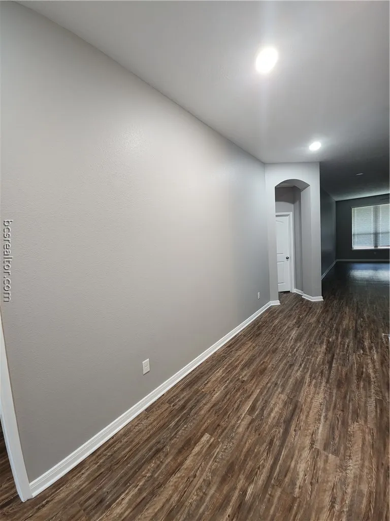 4015 Dunlap Loop College Station, TX 77845