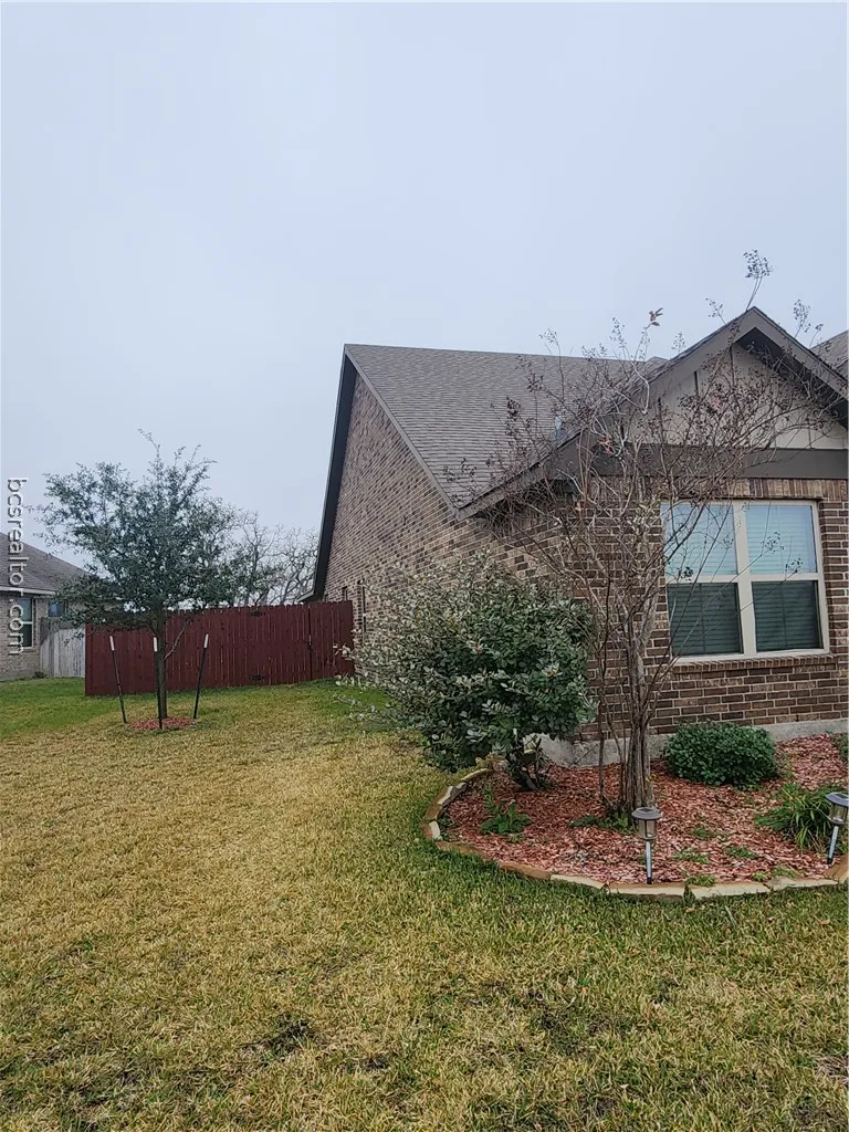4015 Dunlap Loop College Station, TX 77845