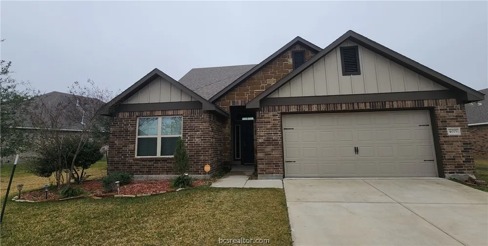 4015 Dunlap Loop College Station, TX 77845