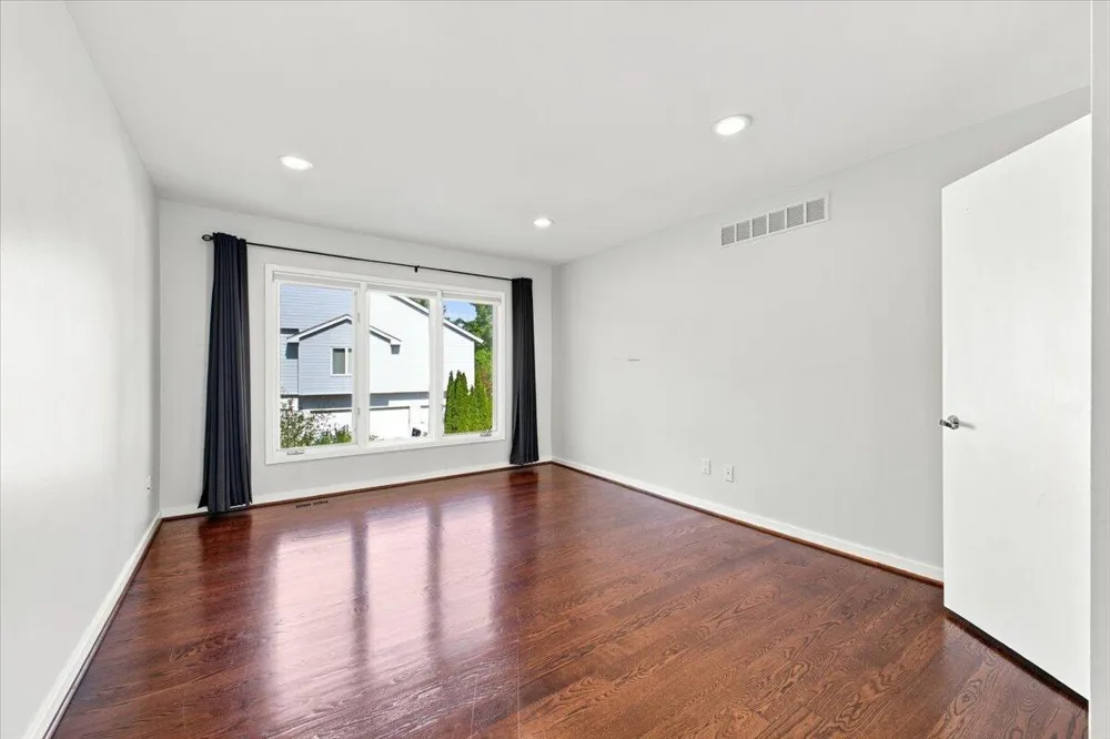 6122 Trailwood Lane West Bloomfield, MI 48322