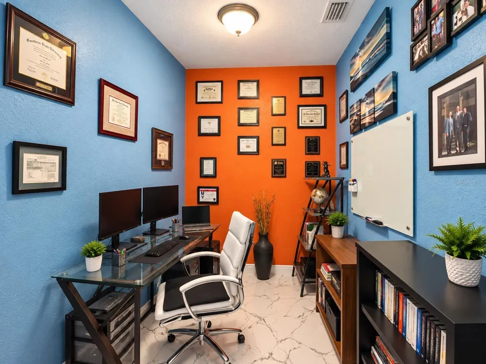 3009 W CLINTON STREET Tampa, FL 33614
