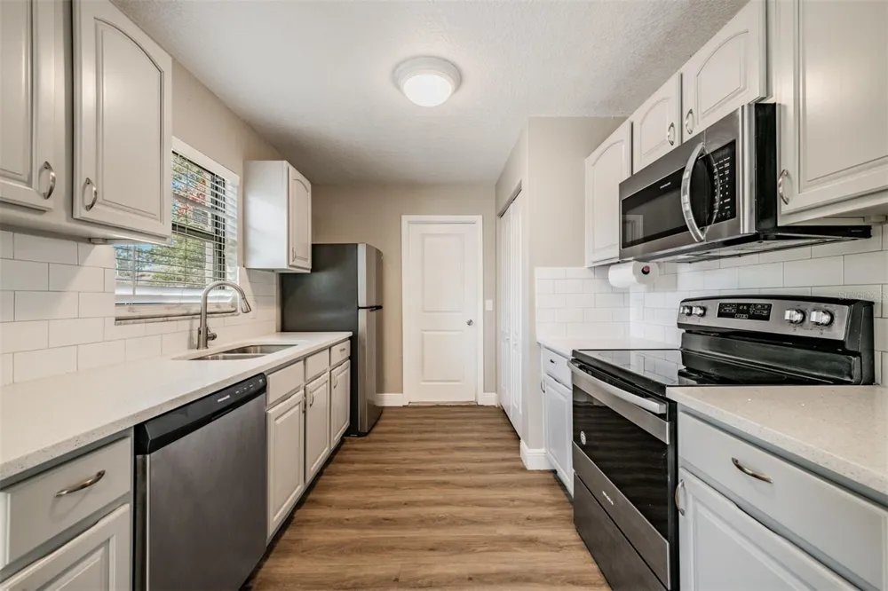 12044 ELGIN BOULEVARD Spring Hill, FL 34608