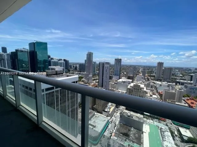 50 Biscayne Blvd #4409 Miami, FL 33132