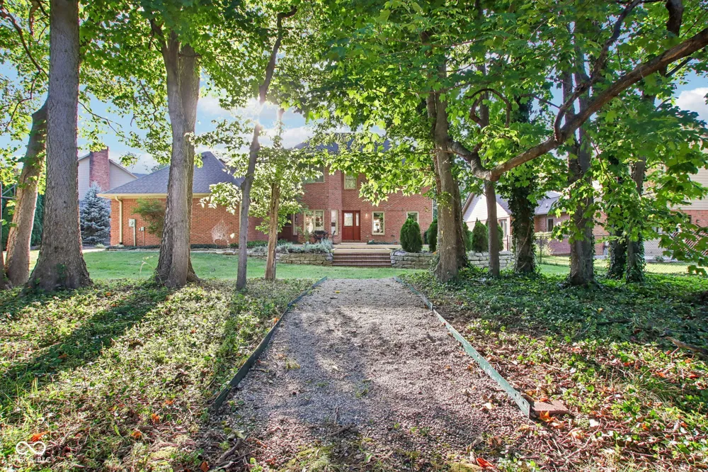 4731 Moss Lane Indianapolis, IN 46237