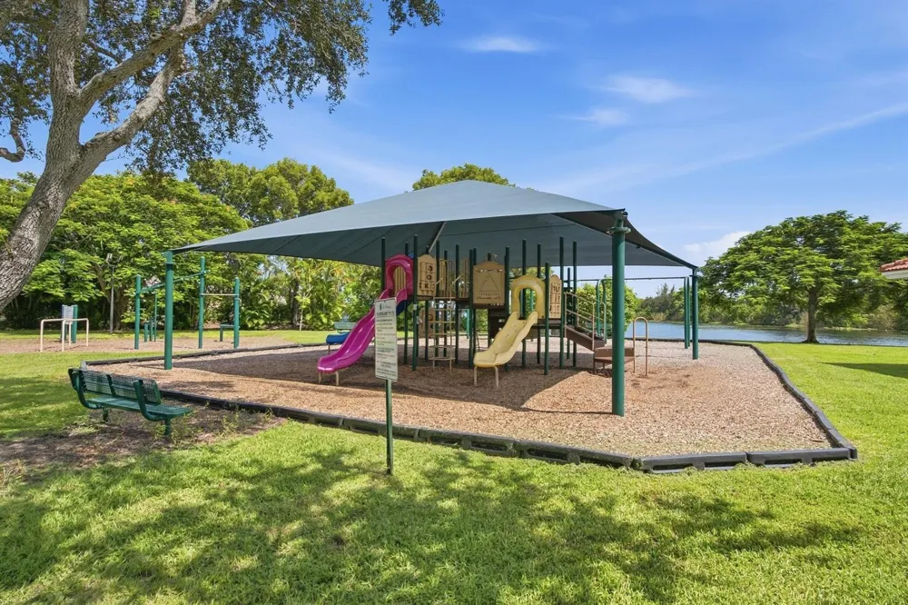 4441 SW 11th Place Deerfield Beach, FL 33442