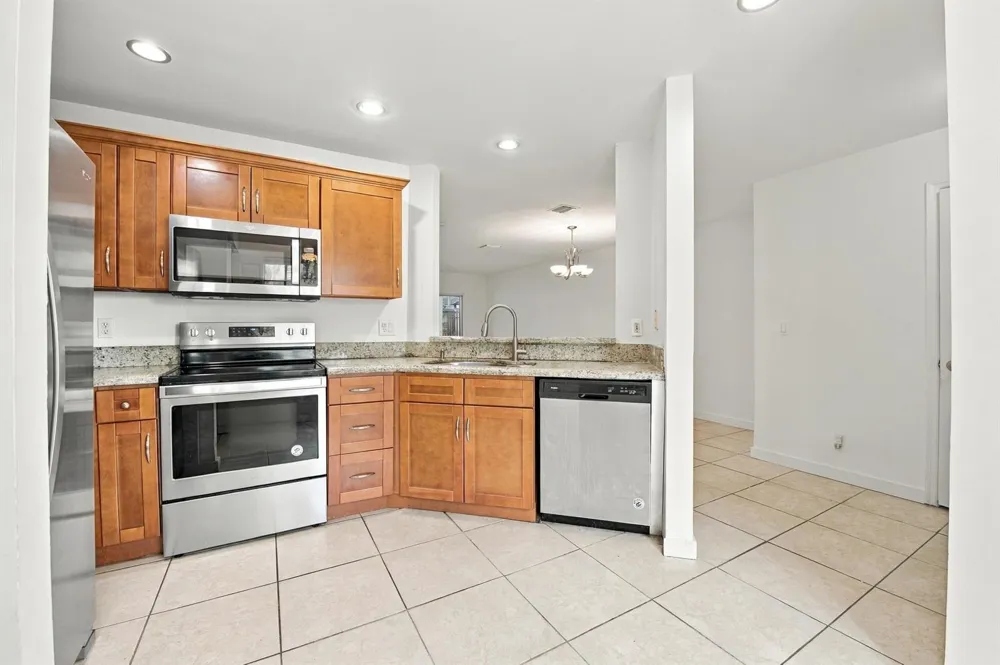 4441 SW 11th Place Deerfield Beach, FL 33442