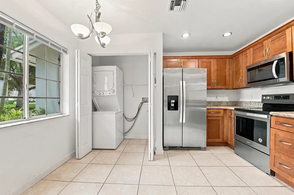 4441 SW 11th Place Deerfield Beach, FL 33442