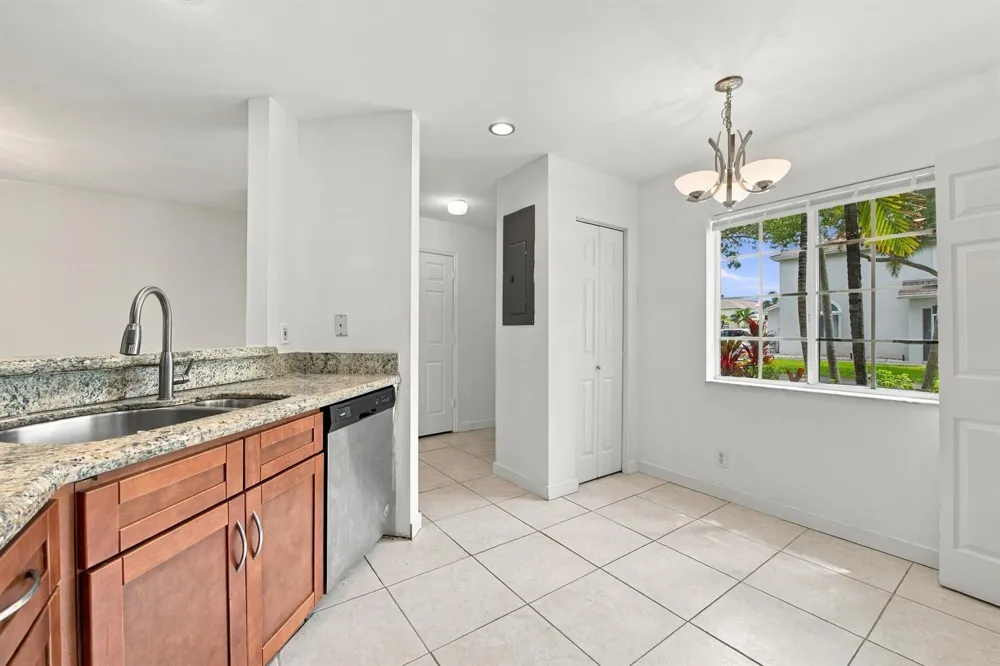 4441 SW 11th Place Deerfield Beach, FL 33442