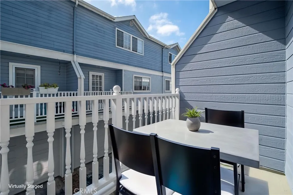 313 Broadway #9 Redondo Beach, CA 90277