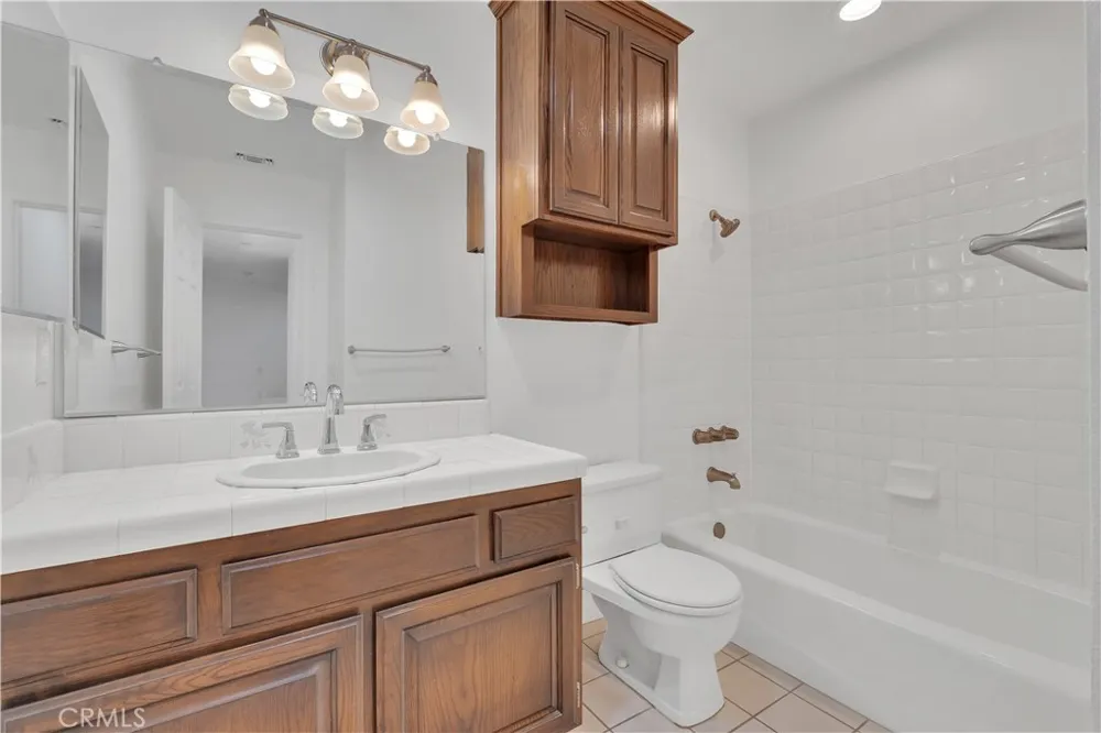 313 Broadway #9 Redondo Beach, CA 90277