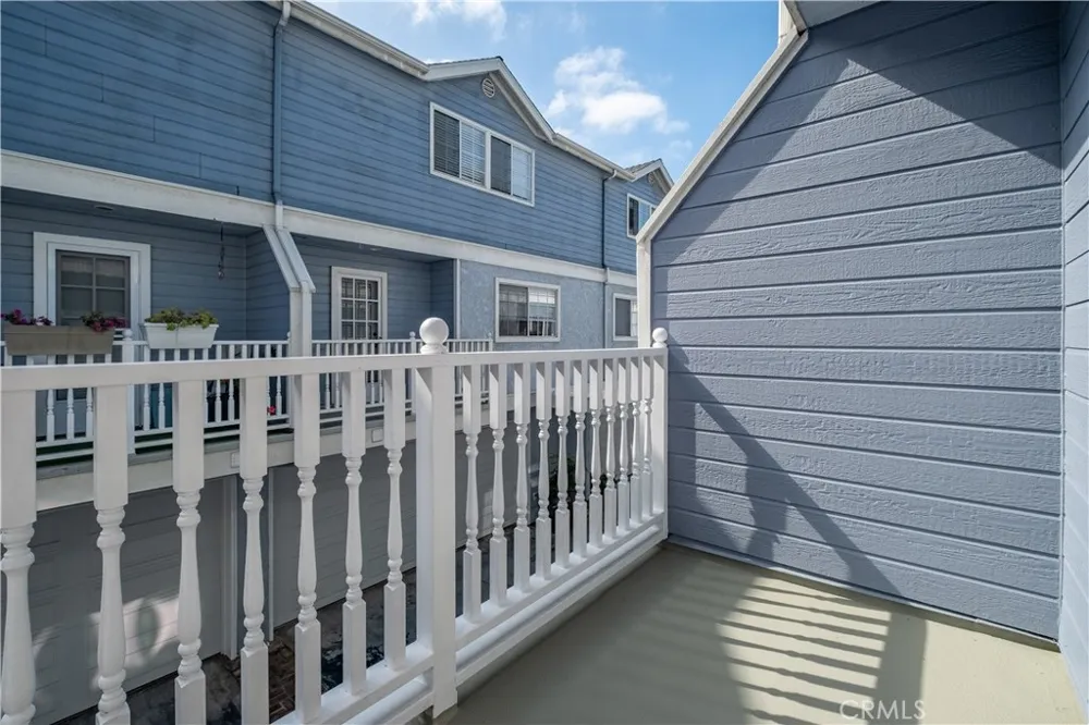 313 Broadway #9 Redondo Beach, CA 90277