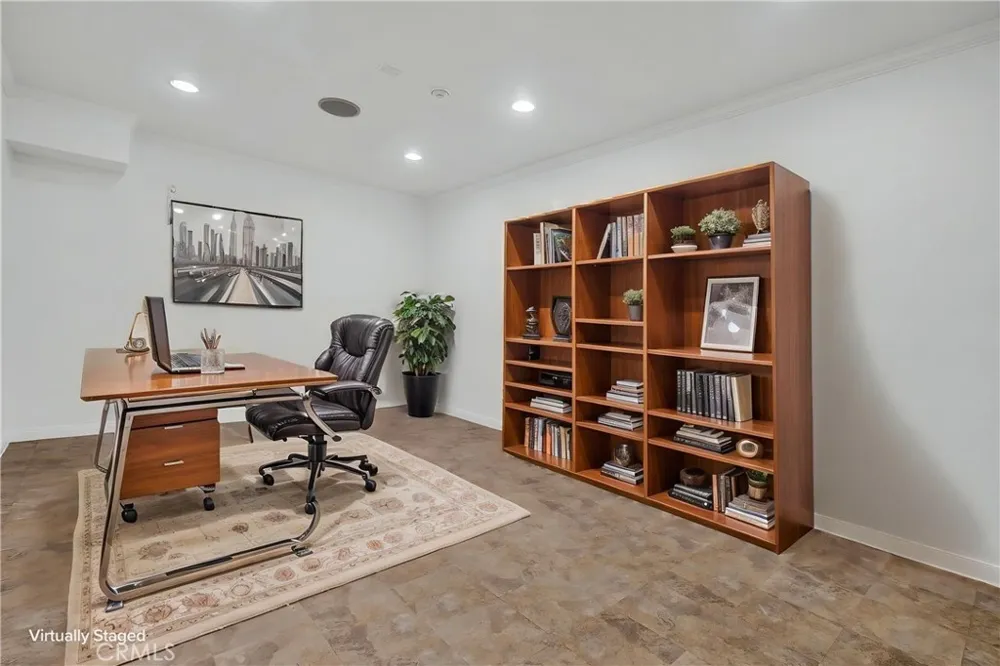 313 Broadway #9 Redondo Beach, CA 90277