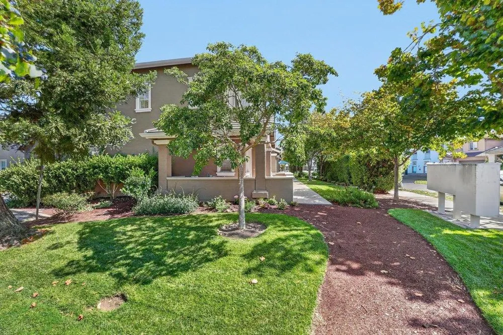 233 Lighthouse Drive Watsonville, CA 95076