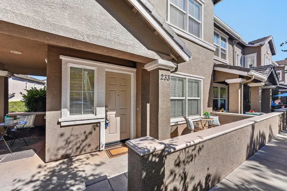 233 Lighthouse Drive Watsonville, CA 95076