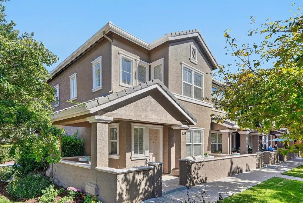 233 Lighthouse Drive Watsonville, CA 95076