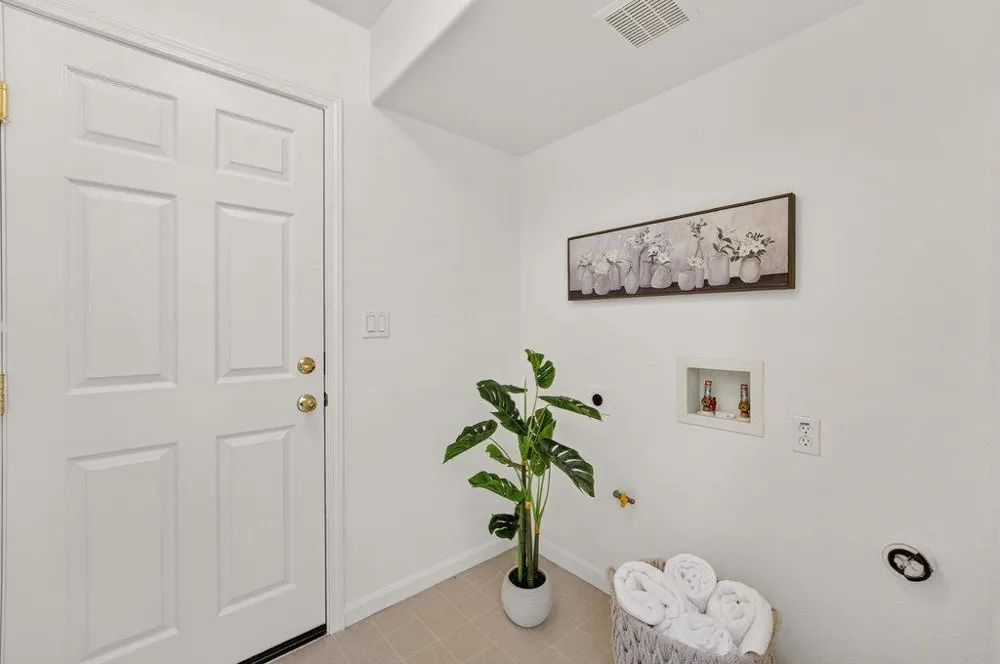 233 Lighthouse Drive Watsonville, CA 95076