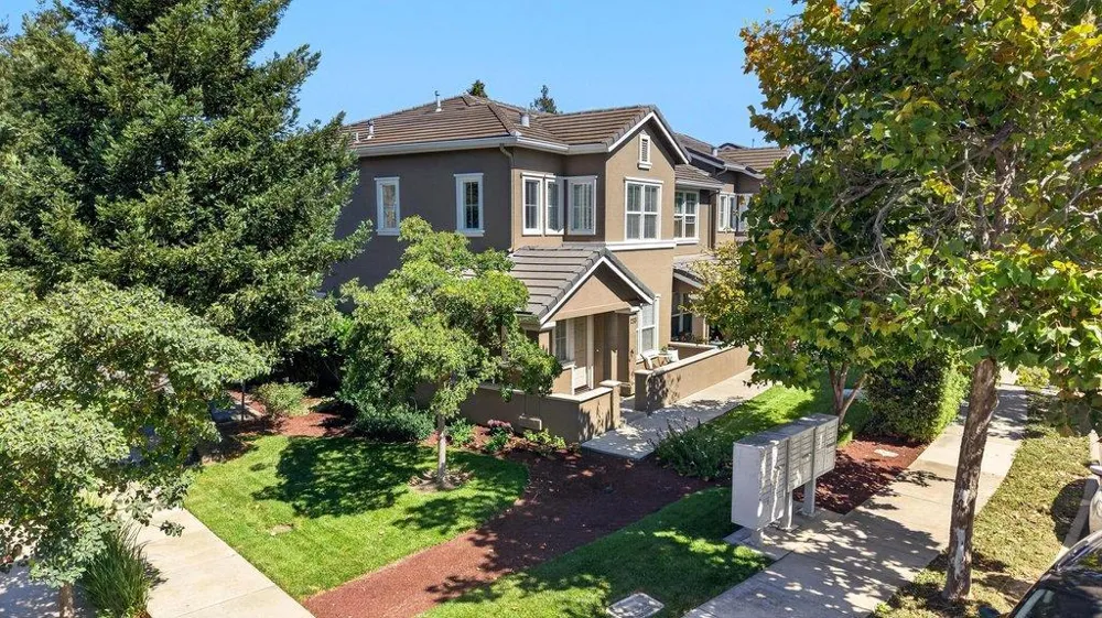 233 Lighthouse Drive Watsonville, CA 95076