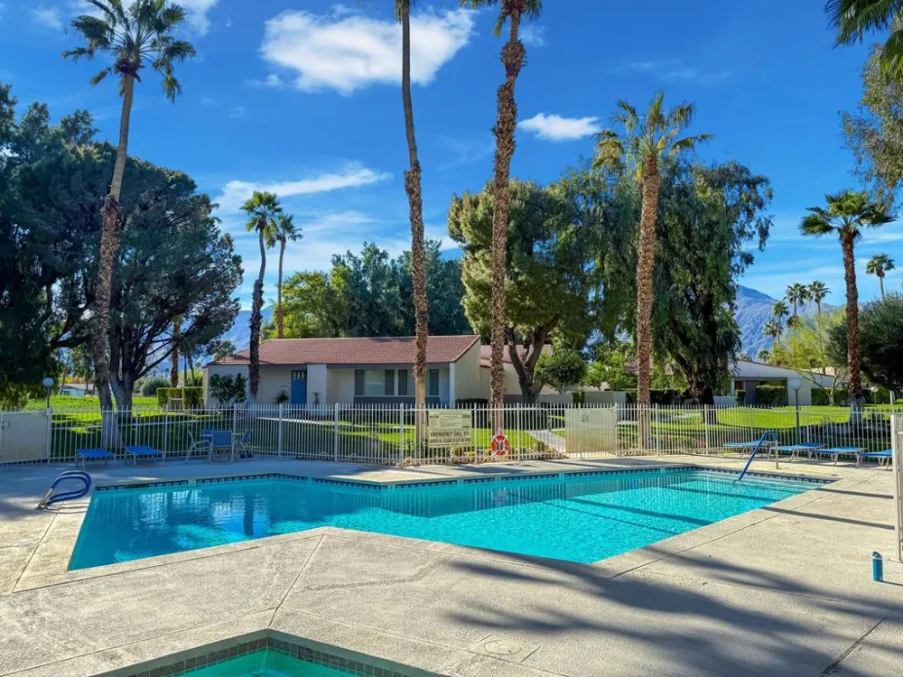 2504 Whitewater Club Drive #A Palm Springs, CA 92262