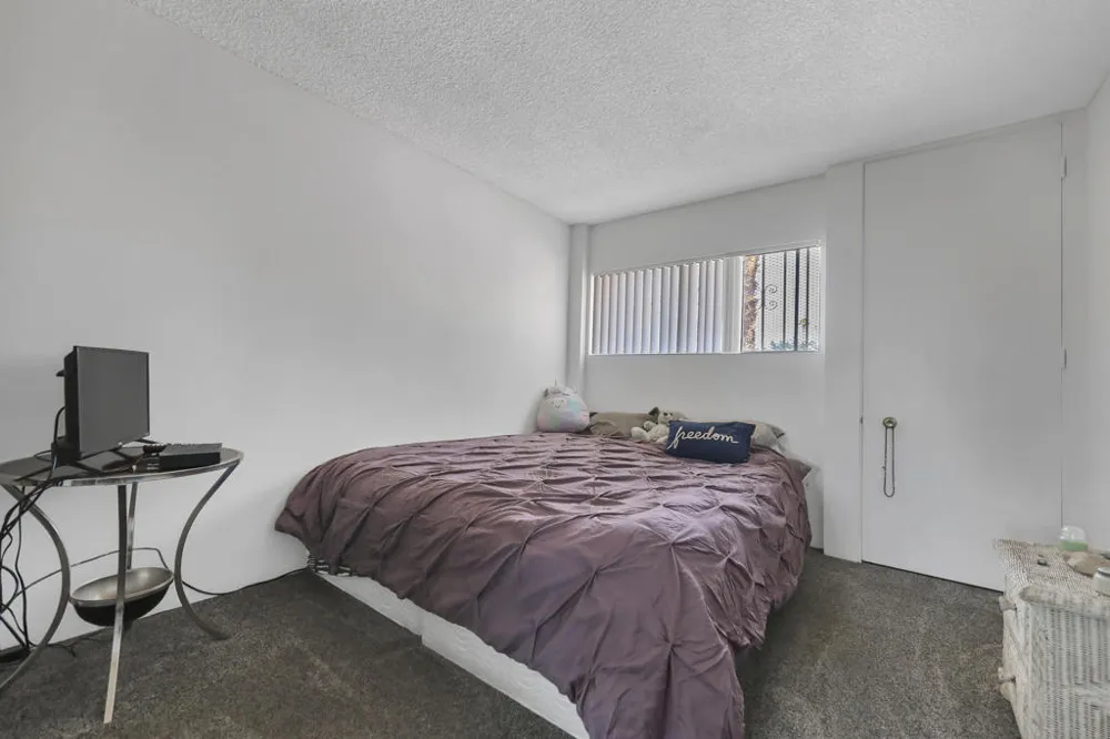 2504 Whitewater Club Drive #A Palm Springs, CA 92262