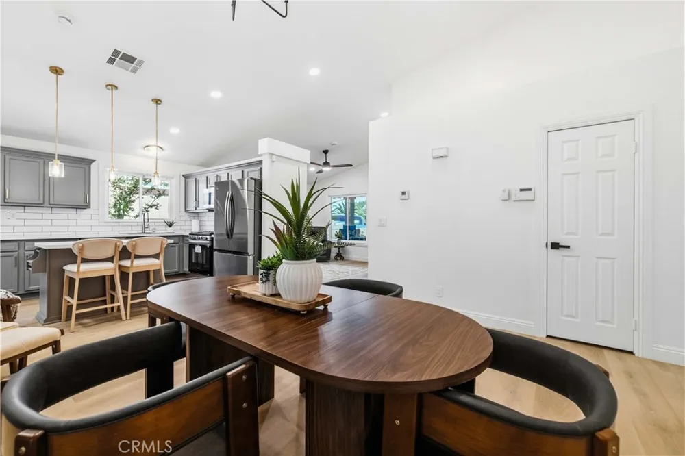3024 Holline Court Lancaster, CA 93535