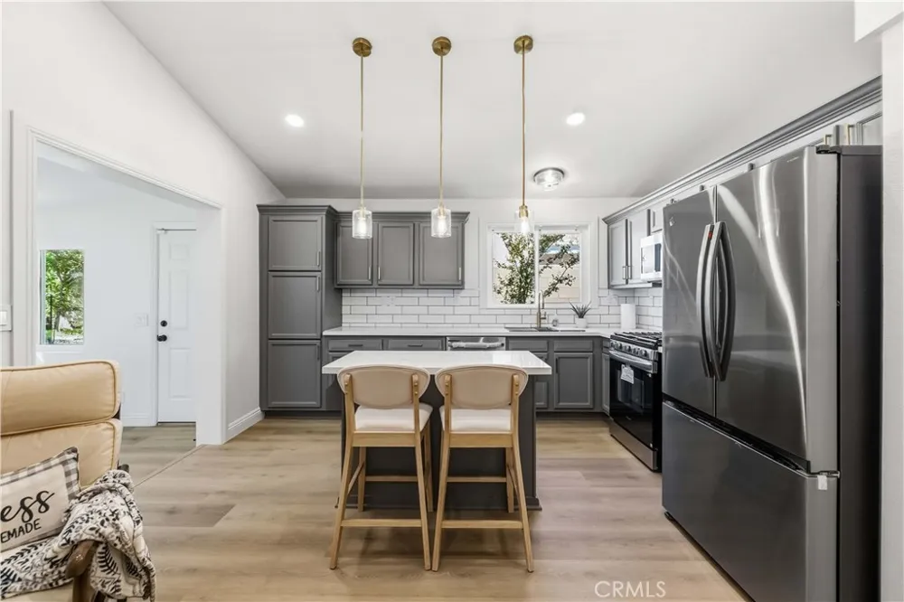 3024 Holline Court Lancaster, CA 93535