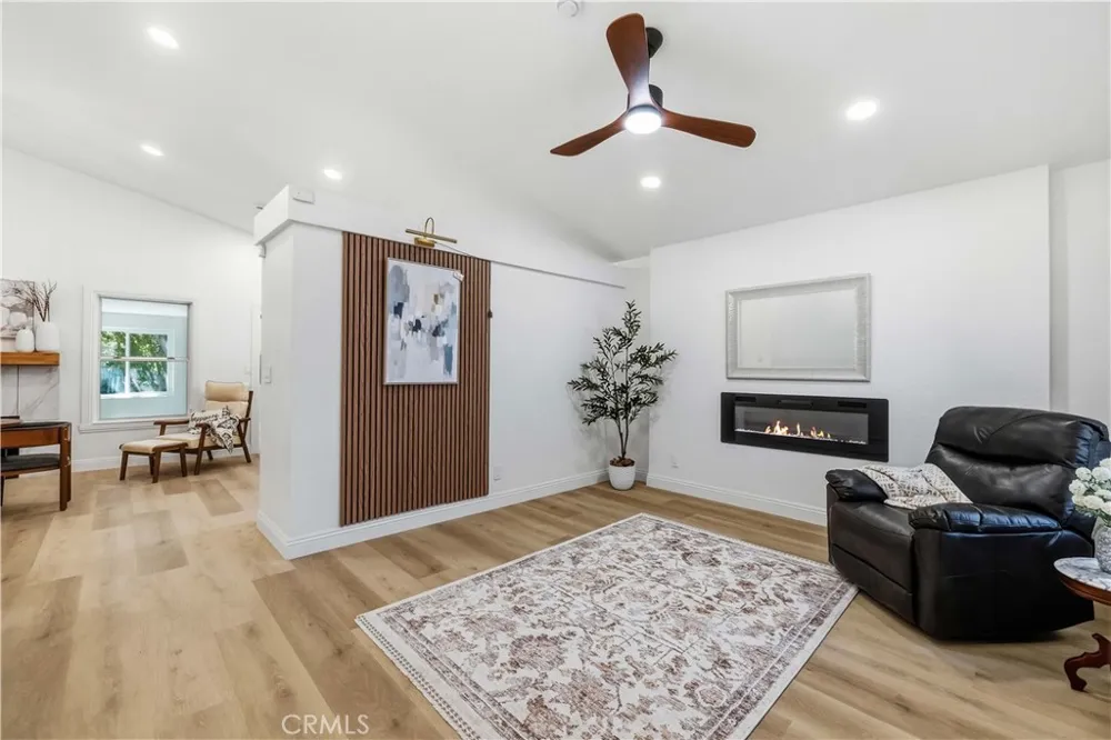 3024 Holline Court Lancaster, CA 93535