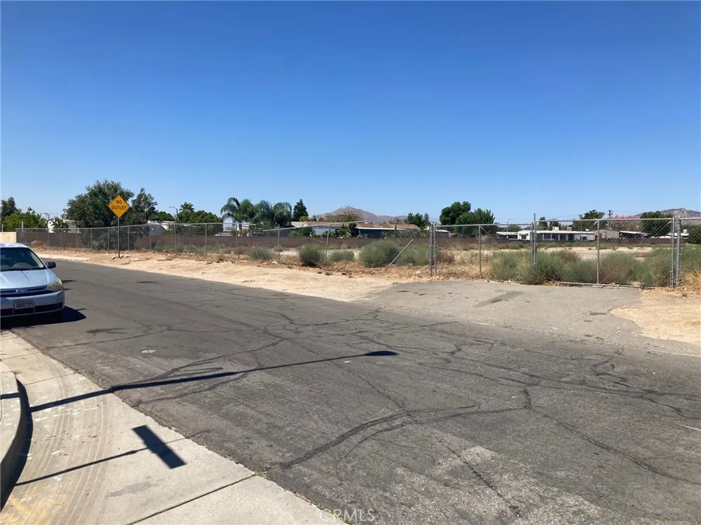 Copper Cove Lane Moreno Valley, CA 92553