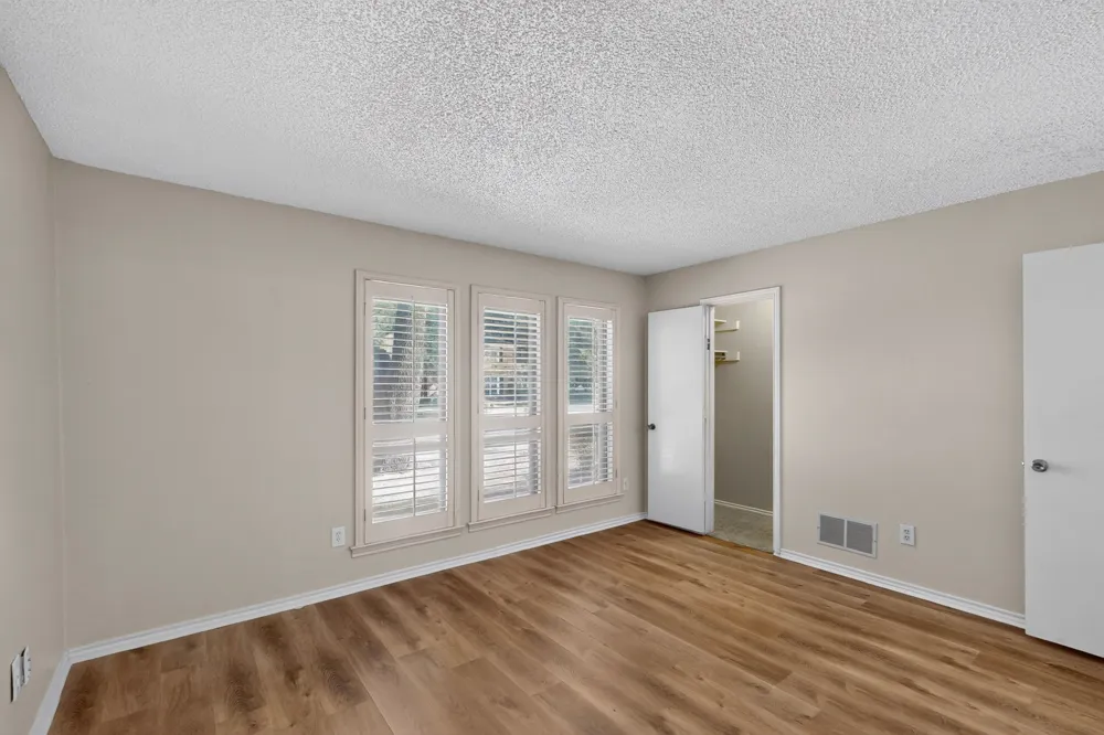 1606 Treehouse Lane Plano, TX 75023