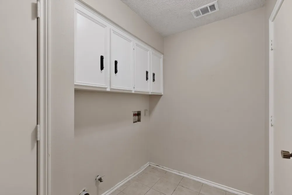 1606 Treehouse Lane Plano, TX 75023