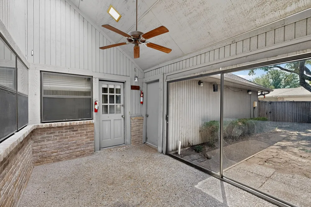 1606 Treehouse Lane Plano, TX 75023