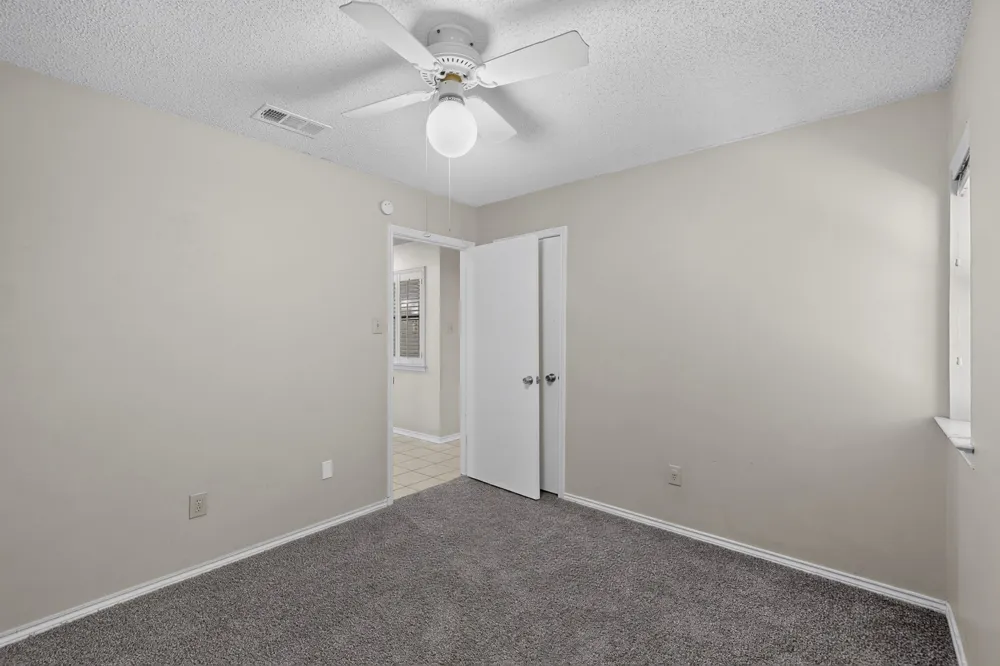 1606 Treehouse Lane Plano, TX 75023