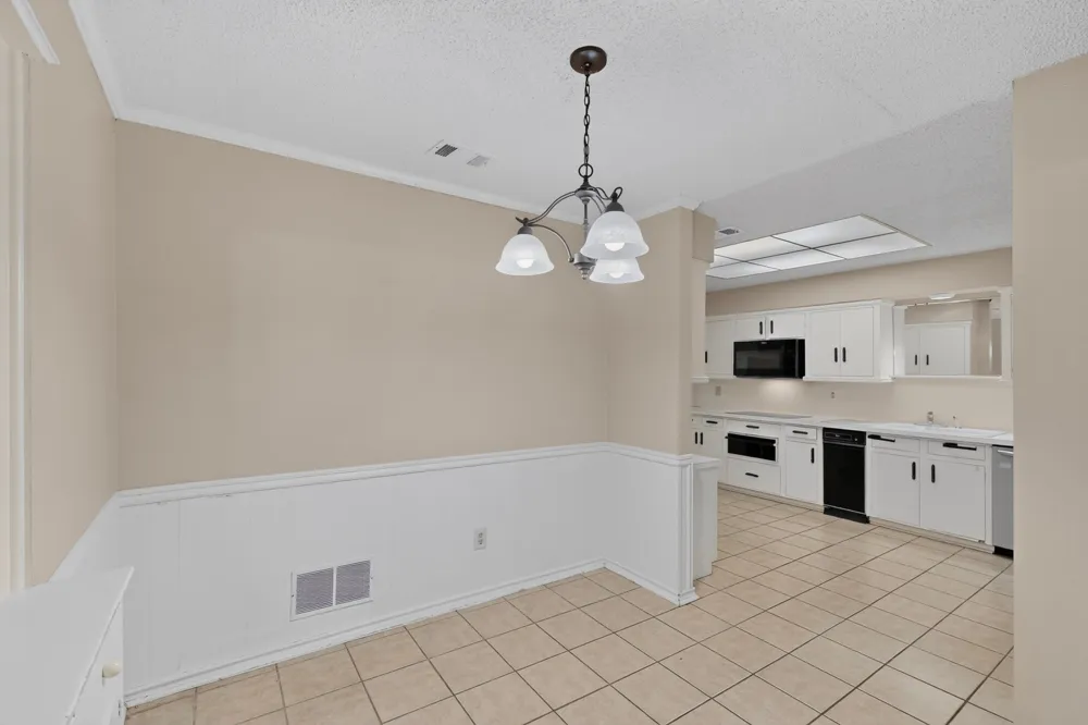 1606 Treehouse Lane Plano, TX 75023