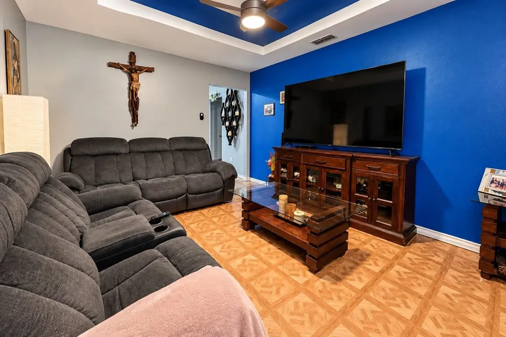 513 Santa Monica Street Progreso, TX 78577