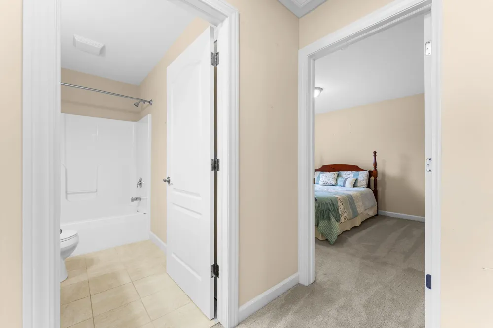 8243 Heathertree Lane Brighton, MI 48116