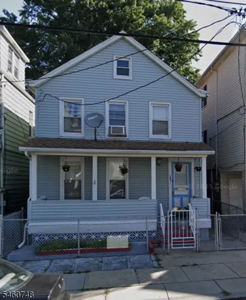 153 S Park St #2 Unit 2