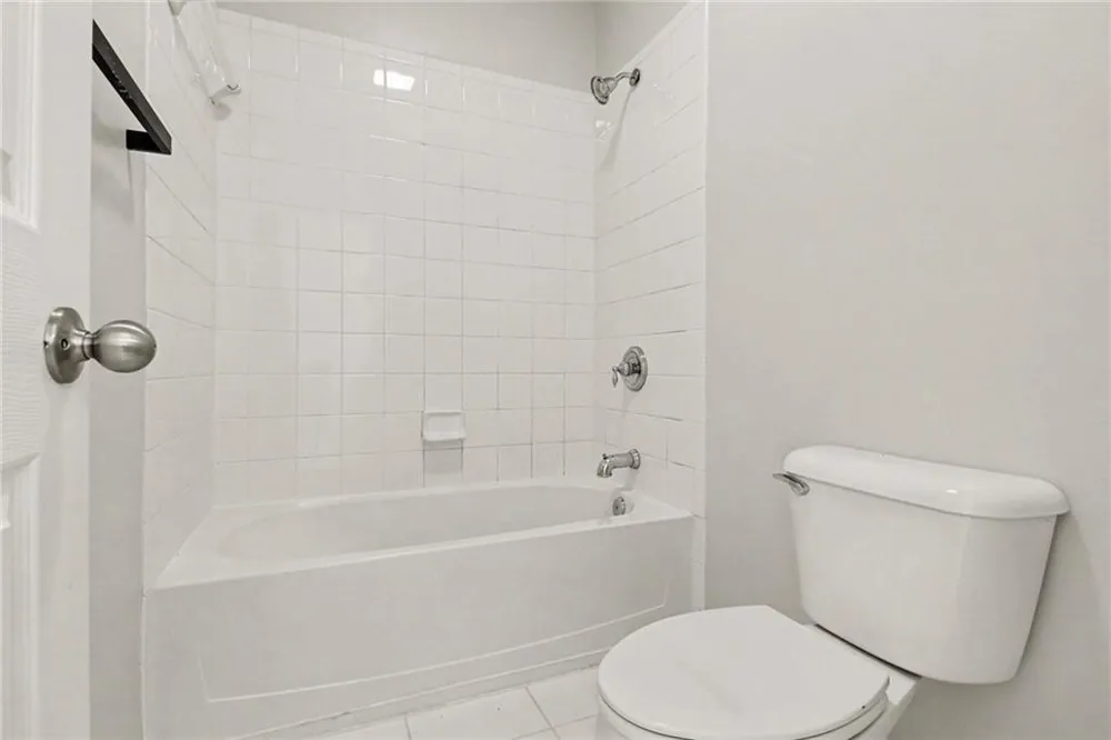 3433 Kiveton Drive Peachtree Corners, GA 30092